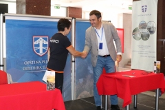 7993
